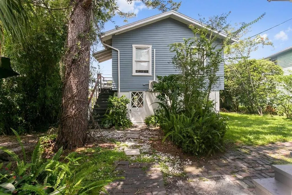 Apartment That 70'S Themed Apt Close To Coffee, Food + Shops Tampa United States